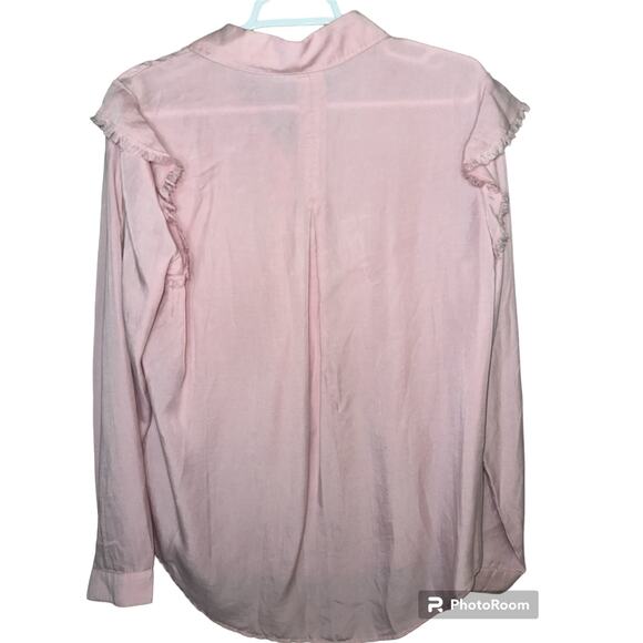 Cloth & Stone Pink Ruffle Shoulder Long Sleeve Button Up Blouse Size Medium - Picture 2 of 7
